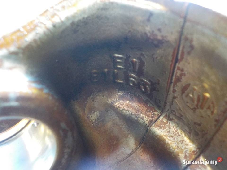 AUDI A3 8P OCTAVIA GOLF JETTA TOURAN 16 8V 06r Suków