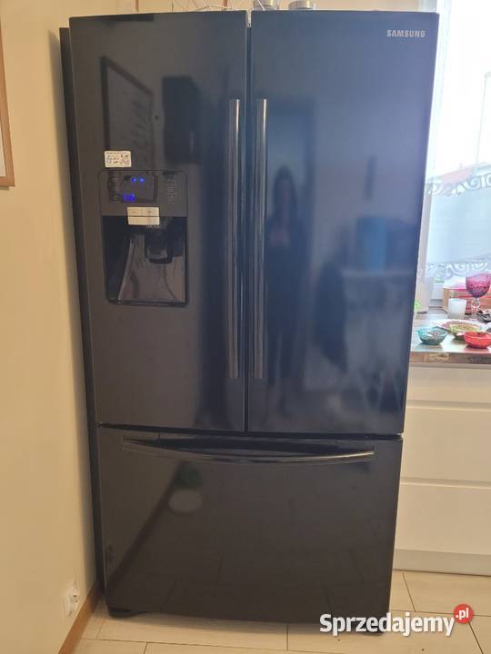 Oddam lodówkę Samsung sprzedam