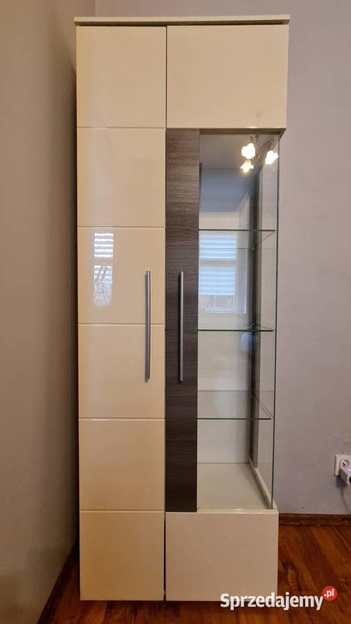 Witryna przeszkona z 6 półkami biała HM Velvetia Chorzów