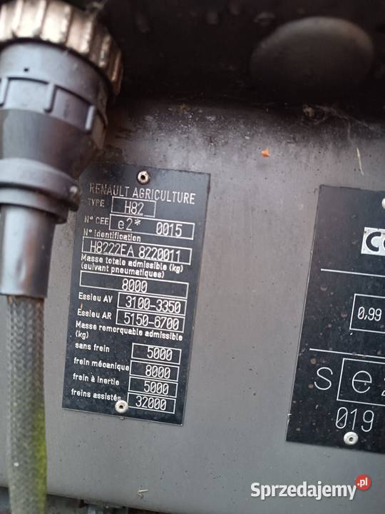 Ciągnik rolniczy Renault Ares 620RZ uszkodzony Skrzynia biegów Manualna