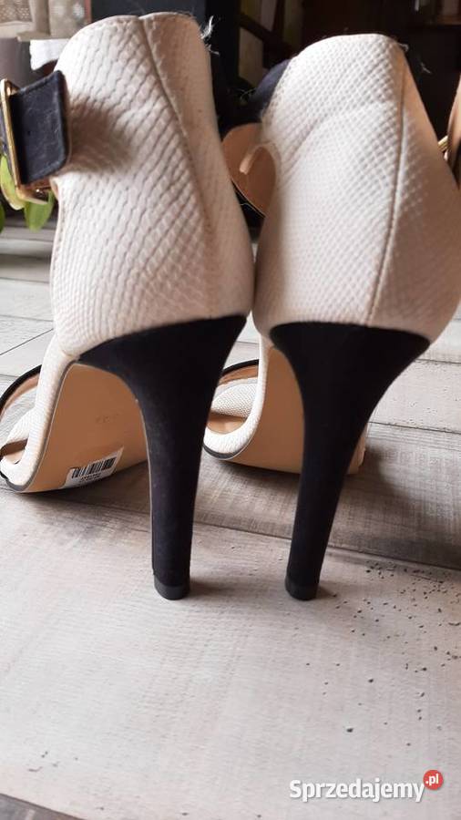 Buty szpilki eleganckie pięknie wyglądają na Słupsk