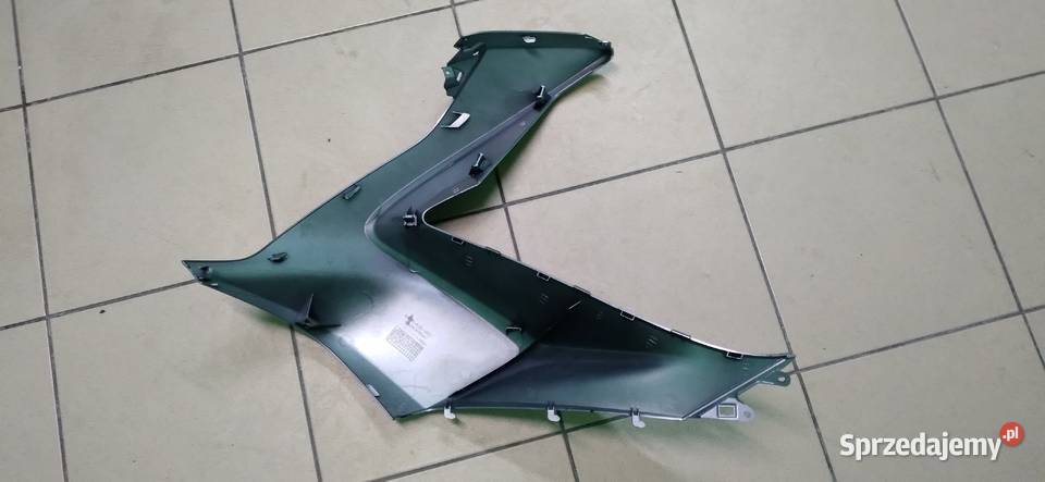 Czasza prawa obudowa osłona Honda PCX 125 0913r Pozostałe Brzeszcze