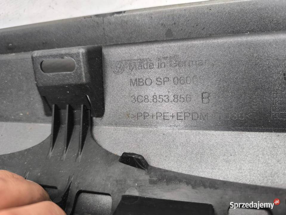 LISTWA NAKŁADKA PROGU PRAWA VOLKSWAGEN PASSAT CC osobowe wielkopolskie