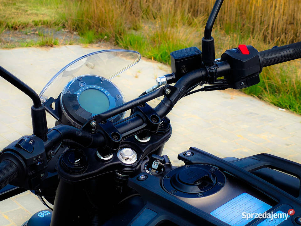 Husqvarna Svartpilen 125 Salon pierwszy pomorskie Gdańsk