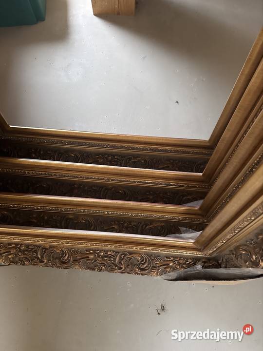 piekna gruba stara drewniana rama rzeźbiona 8666 Bystrzyca Kłodzka