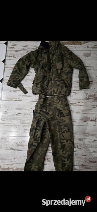 Sprzedam mundury wojskowe Marki