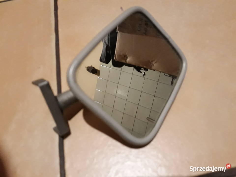 Lusterka łezka komp Fiat 126p wielkopolskie Leszno