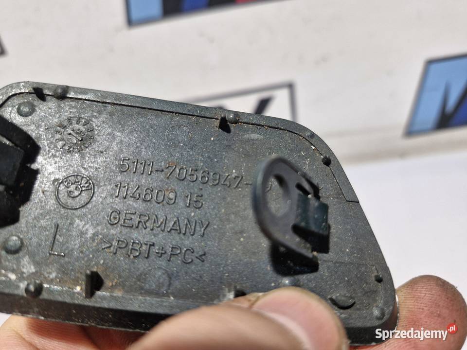 BMW E60 E61 ZAŚLEPKA SPRYSKIWACZA LEWA 7056948