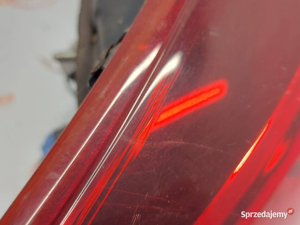 MAZDA 3 III BM 14r lampa lewa tył 22041981 Kielce