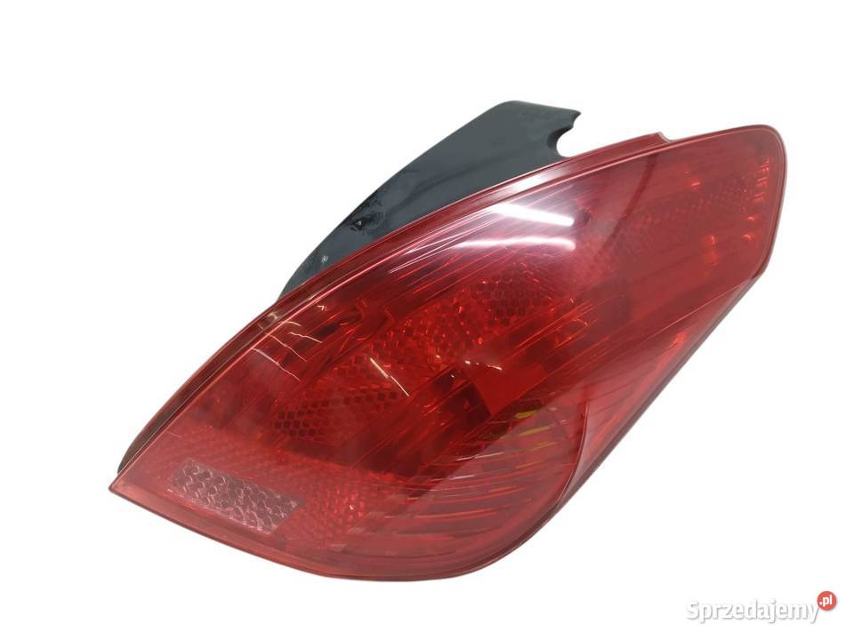 LAMPA TYŁ PRAWA 5D HB T7 9680425680 Peugeot 308 Rok produkcji 2008