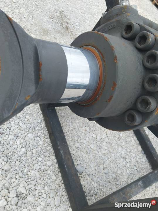 Siłownik Volvo EC 220 230 240 160 180 210 D184 świętokrzyskie Kielce