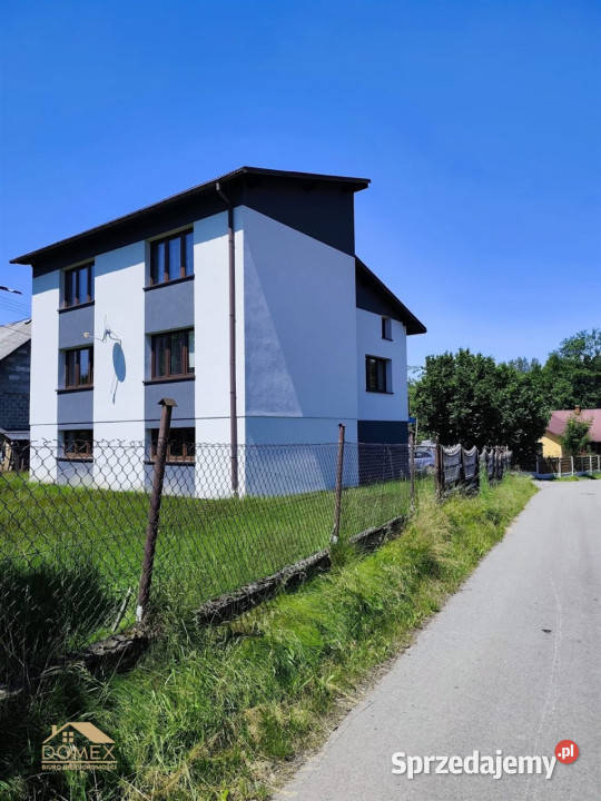 sprzedaży domu wolnostojącego Kocoń 220m2