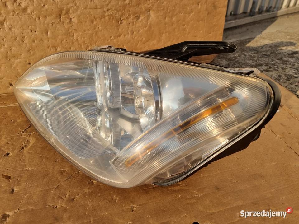 REFLEKTOR PRAWY LAMPA PRZÓD EU FORD FOCUS C MK1 Kraków