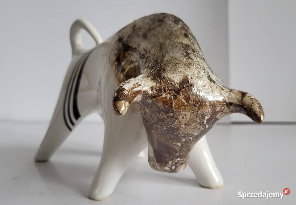 BYK Znak zodiaku Figurka Byczek ceramiczny Sierakowice