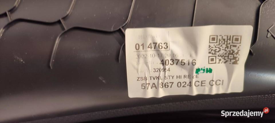 SKODA KAROQ BOCZEK DRZWI PRAWY TYŁ 57A867024CE sprzedam