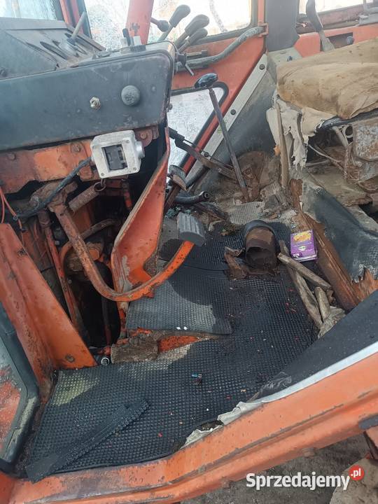 Duża kabina MTZ 82 80 50 550 Belarus Busko-Zdrój