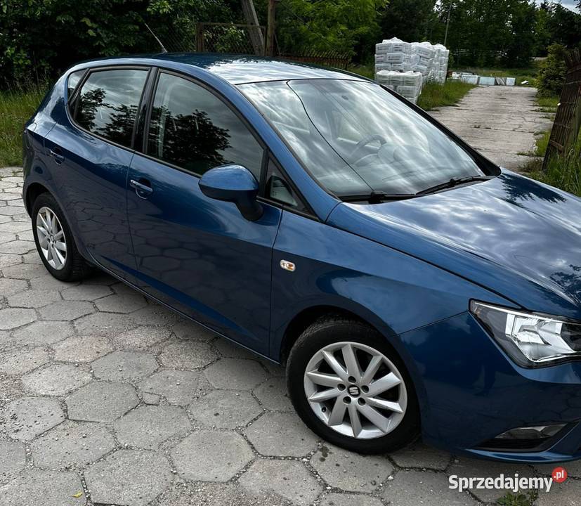 SEAT IBIZA 16 Diesel 2014 niebieski Kielce sprzedam