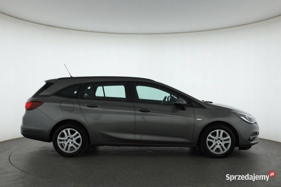 Opel Astra 15 CDTI Rok produkcji 2019 Piaseczno