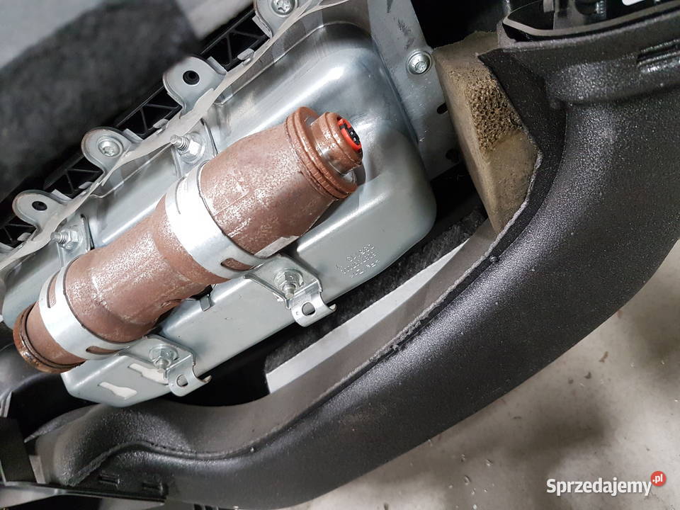 BMW 7 F01 F02 KONSOLA DESKA HEAD UP AIR BAG Turek