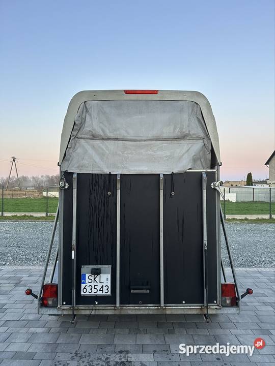 Przyczepa do przewozu 2 koni dmc 1300 kat B