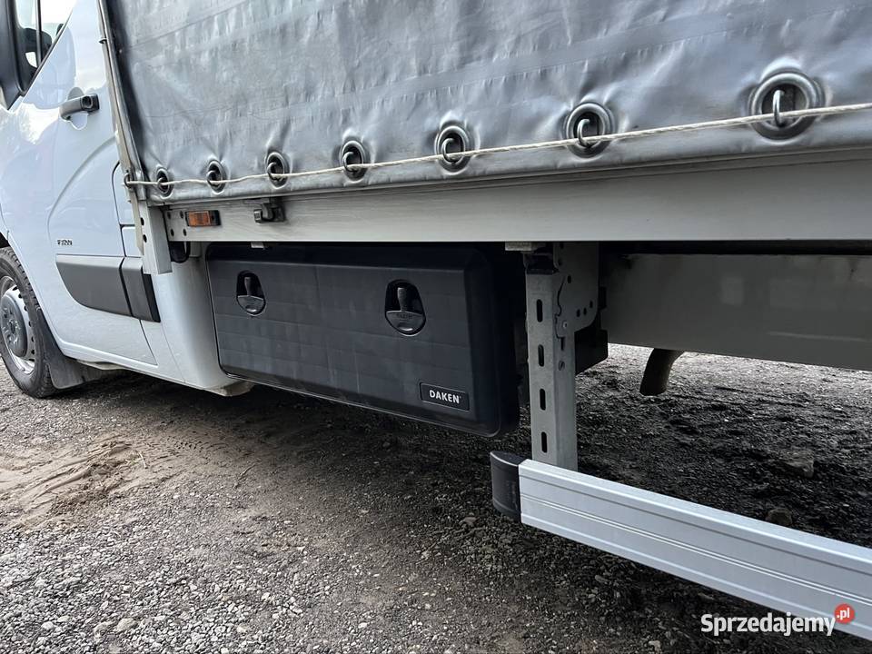 Opel Movano 2021 łódzkie Dąbrówka Wielka