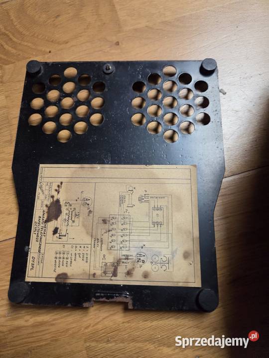 Stary telefon Ericsson Past Walercin