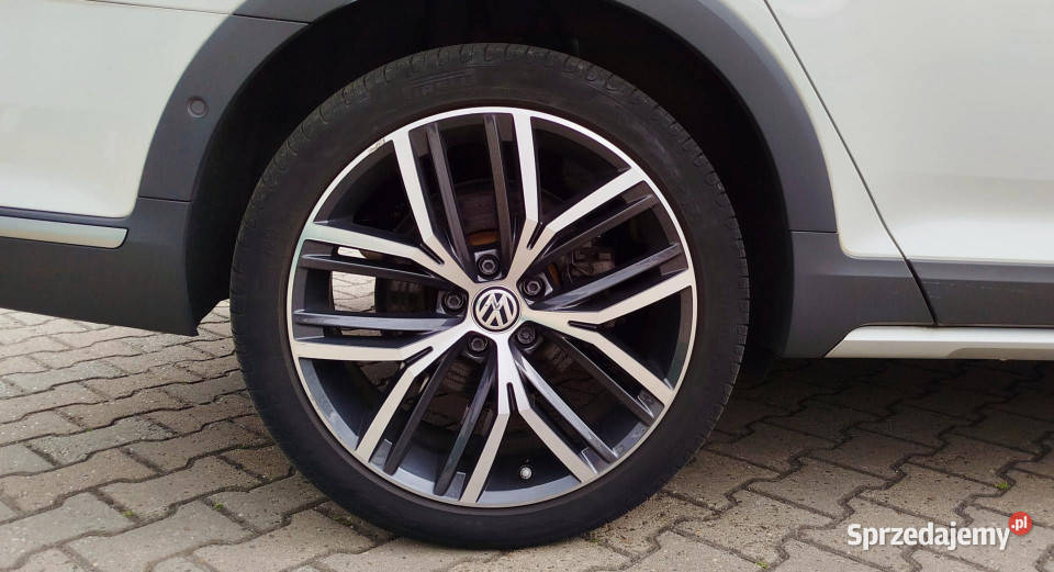 Volkswagen Passat 20 TDI Alltrack 170 4x4 światła do jazdy dziennej śląskie Dąbrowa Górnicza