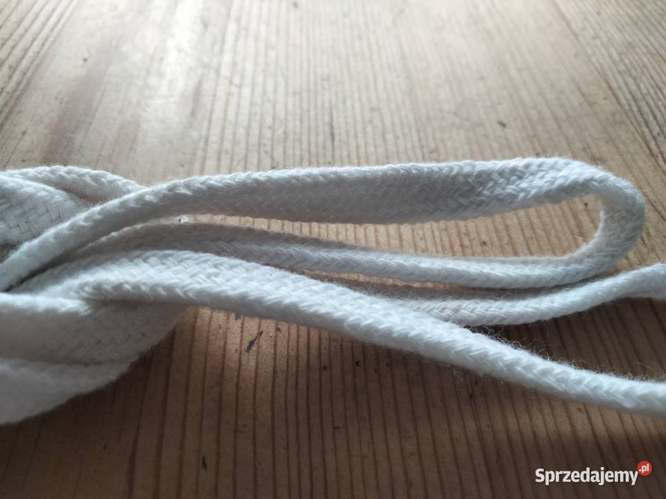 Sznurowadła płaskie średnie długość 60 kolor wielkopolskie Ostrów Wielkopolski sprzedam