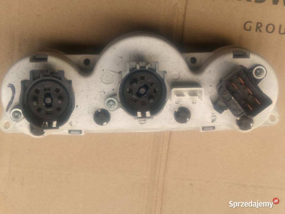 FORD Focus MK1 panel nawiewu Rok produkcji 2000 zachodniopomorskie sprzedam