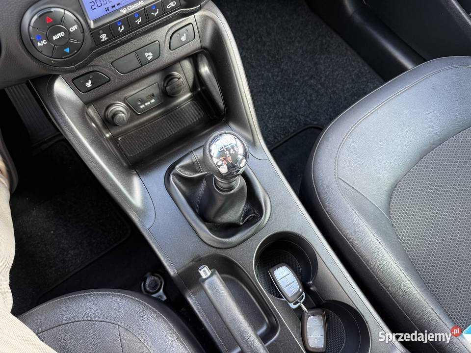 Hyundai ix35 16 BENZYNA Klimatronik Tempomat komputer pokładowy Konin