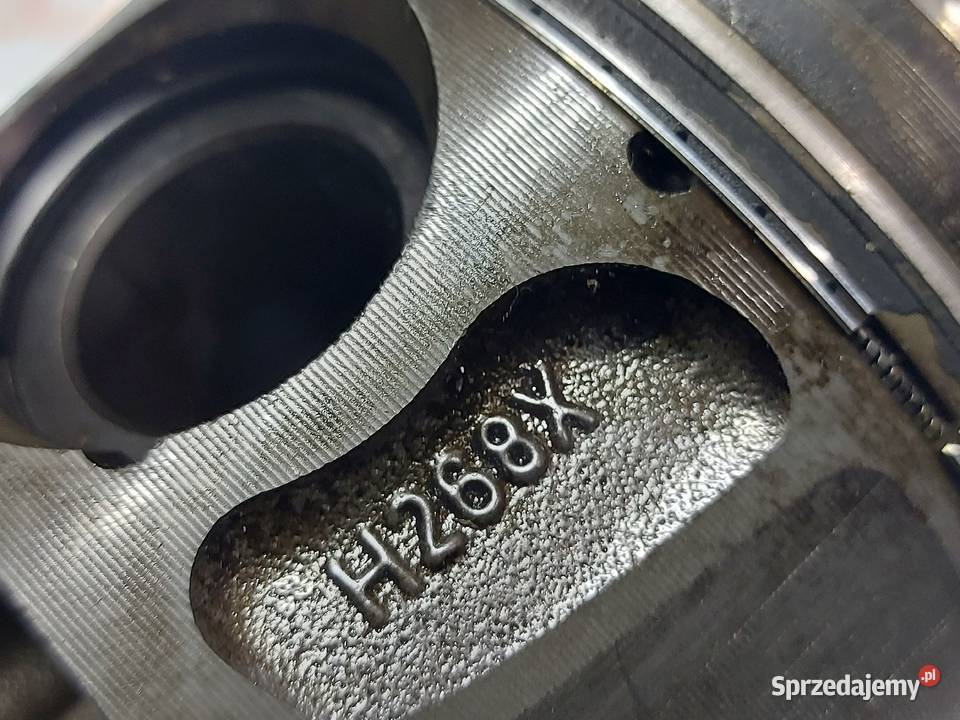 LAND ROVER JAGUAR 30 D 306DT 12r tłok korbowód osobowe Kielce sprzedam