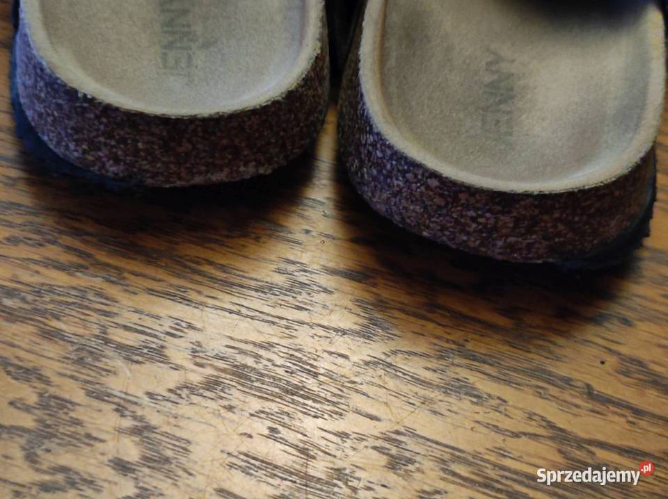 chodaki klapki loafersy złote klamry sandały świętokrzyskie Kielce