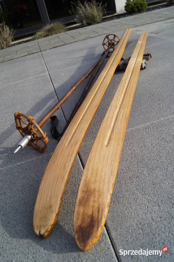 Stare narty jesionowe 190 z kijkami Pozostałe