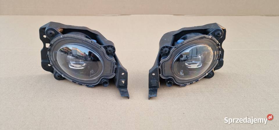 SEAT TERRACO LEON HALOGEN LEWY LED DRL 5FJ941701 Bieleń