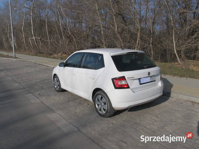 Skoda Fabia benzyna 110 z salonu Ostrowiec Świętokrzyski