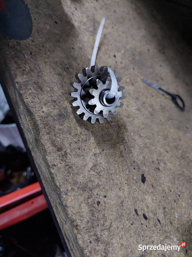 Suzuki DR 750 zębatka pośrednia tryb podwójna Jelenia Góra