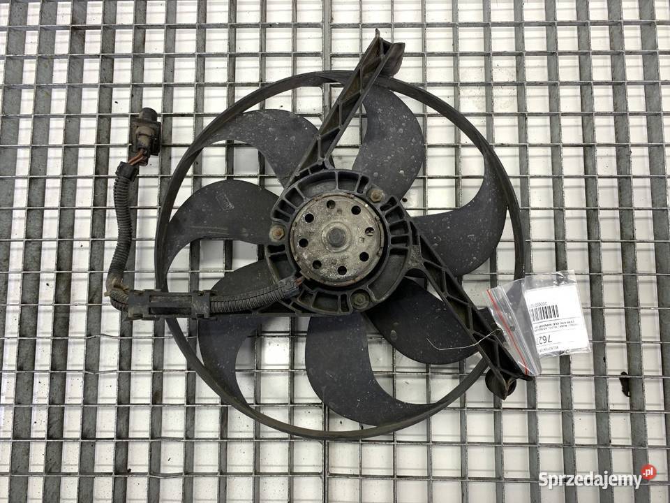 WENTYLATOR CHŁODNICY AUDI A3 8L 19 110