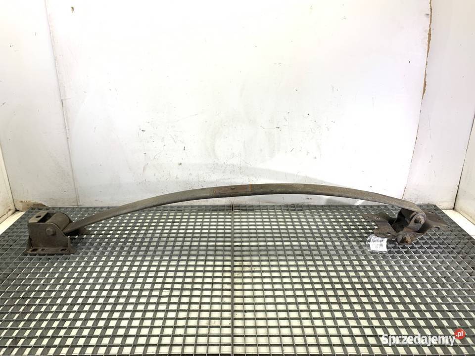 RESOR PRAWY TYŁ RENAULT MASTER III Bus PIÓRO