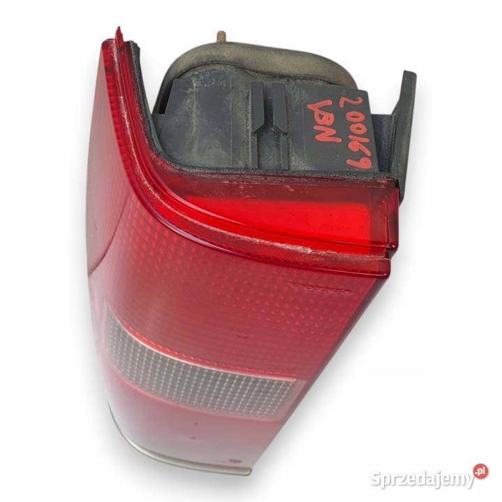 LAMPA LEWA Volvo V70 I kombi 19962000 tylna osobowe Motoryzacja Chełm