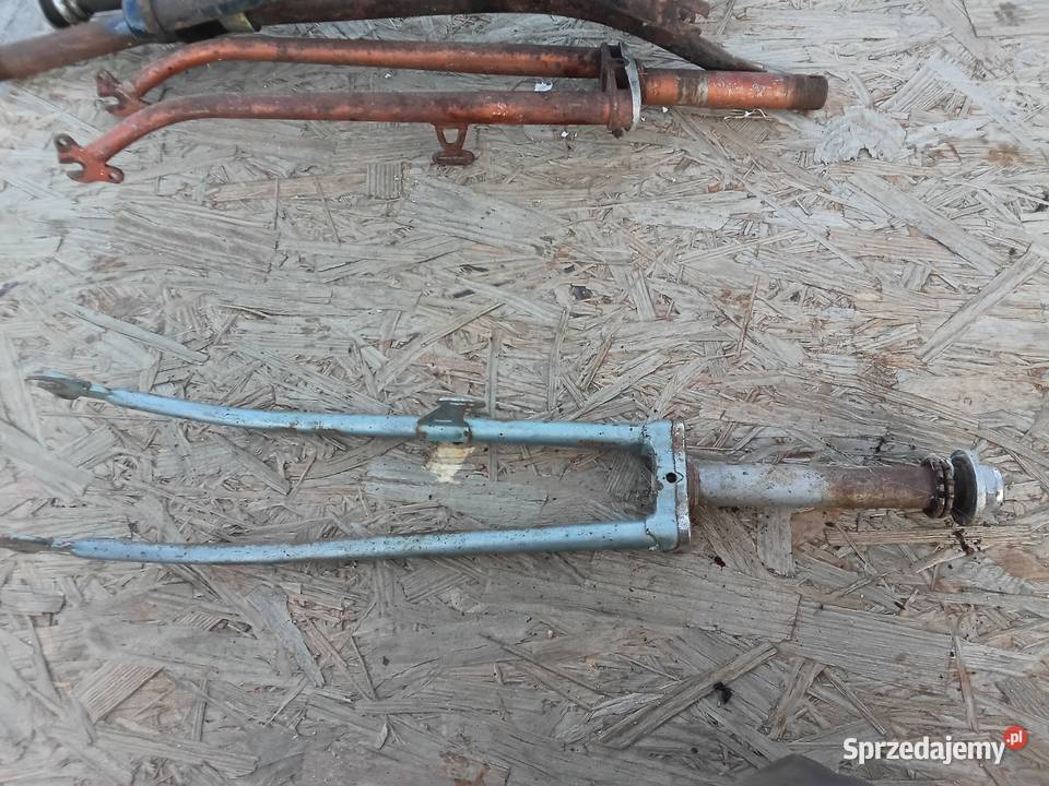 Widelec zabytkowy rower 2 Milejewo