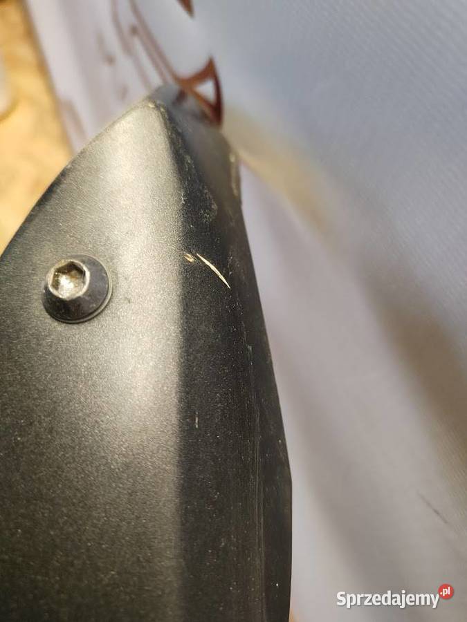 Owiewka Boczna Dolna Pług Prawy Yamaha YZFR1 Pleszew