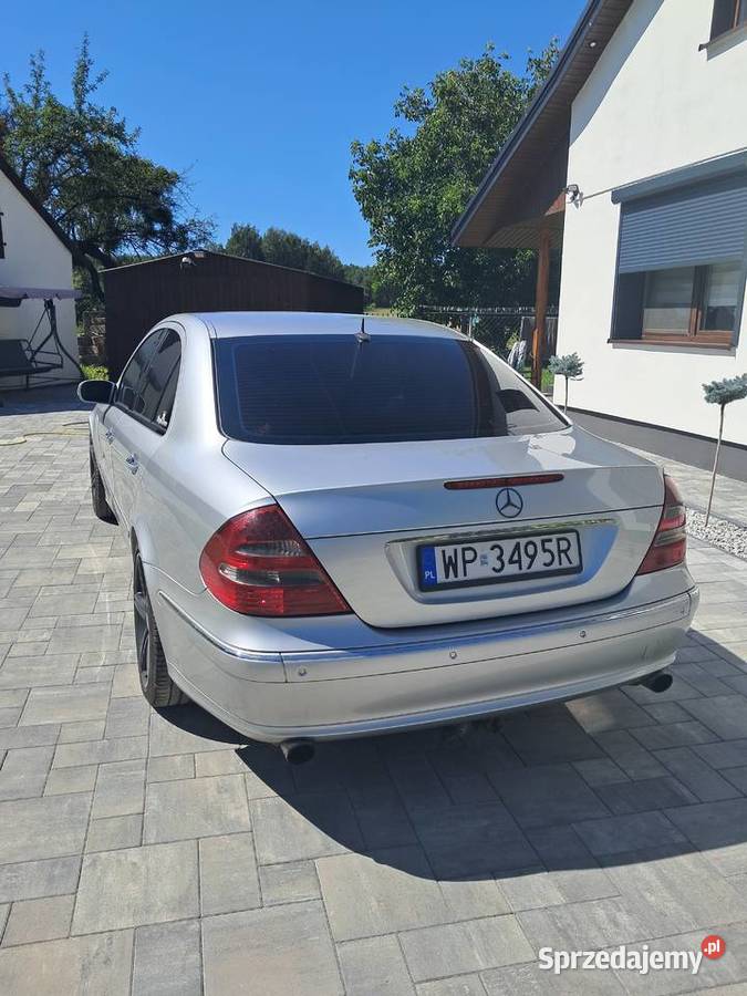 MercedesBenz Klasa E W211 2003