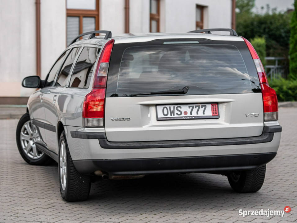 Volvo V70 24i 140 Super Stan Opłacony II serwisowany w ASO mazowieckie Zwoleń sprzedam
