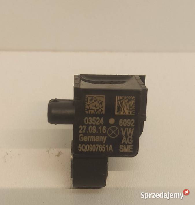 VW TIGUAN II CZUJNIK UDERZENIA 5Q0907651A osobowe