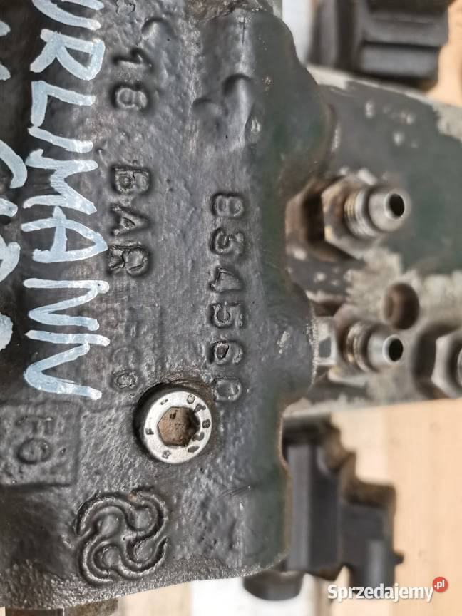 Blok zaworowy Hurlimann 6190 Master 834560