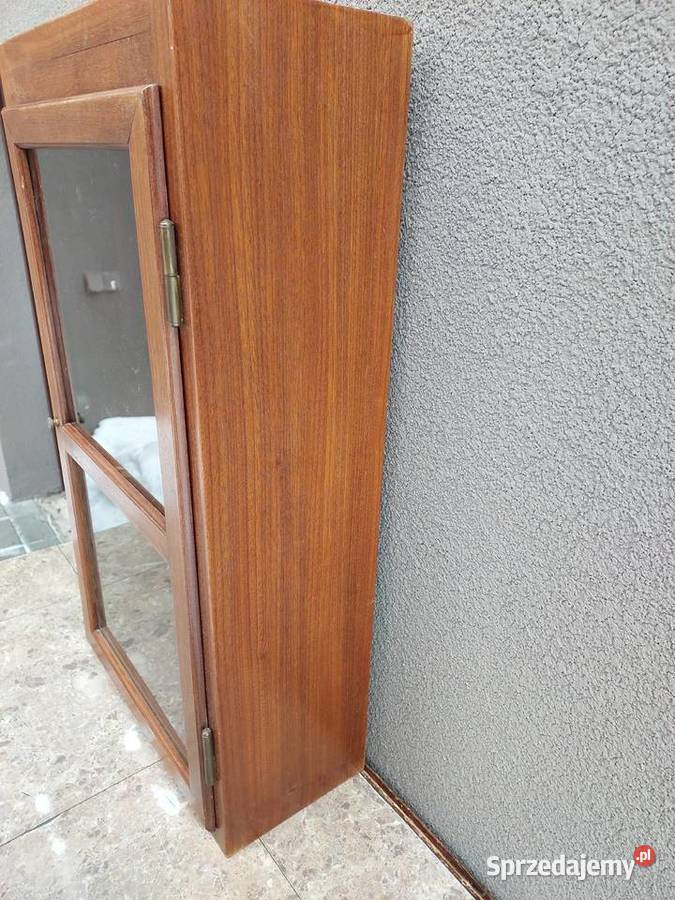 Stara szafka witryna witrynka klasyczna F034 Meble Tczew sprzedam