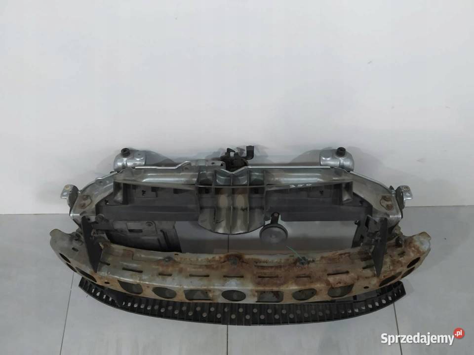 PAS PRZEDNI WZMOCNIENIE Toyota Yaris II 20052011