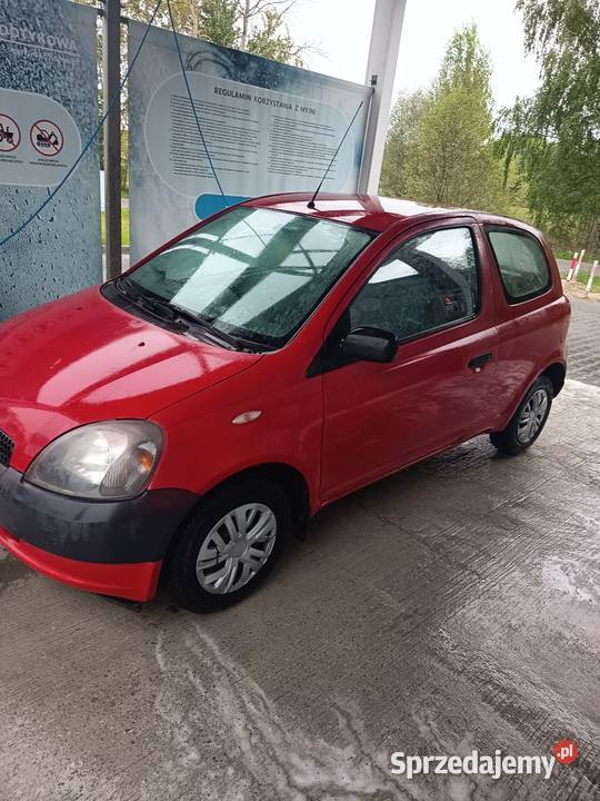 Toyota Yaris 10 2000r benzyna manualna Żyrardów