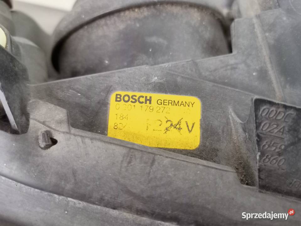 Opel Vectra B LIFT FL lampa przednia prawa