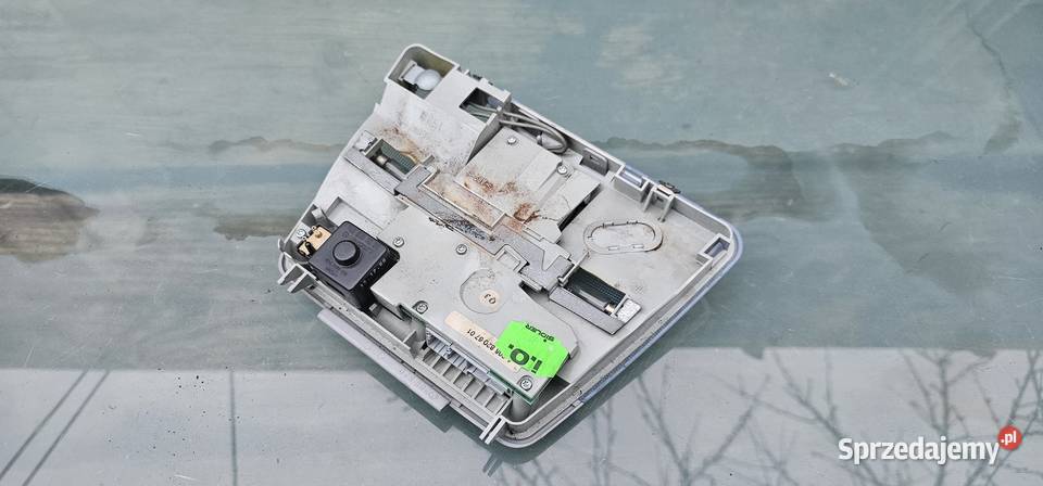 Lampka kabiny mercedes w210 2088206701 Zbąszyń